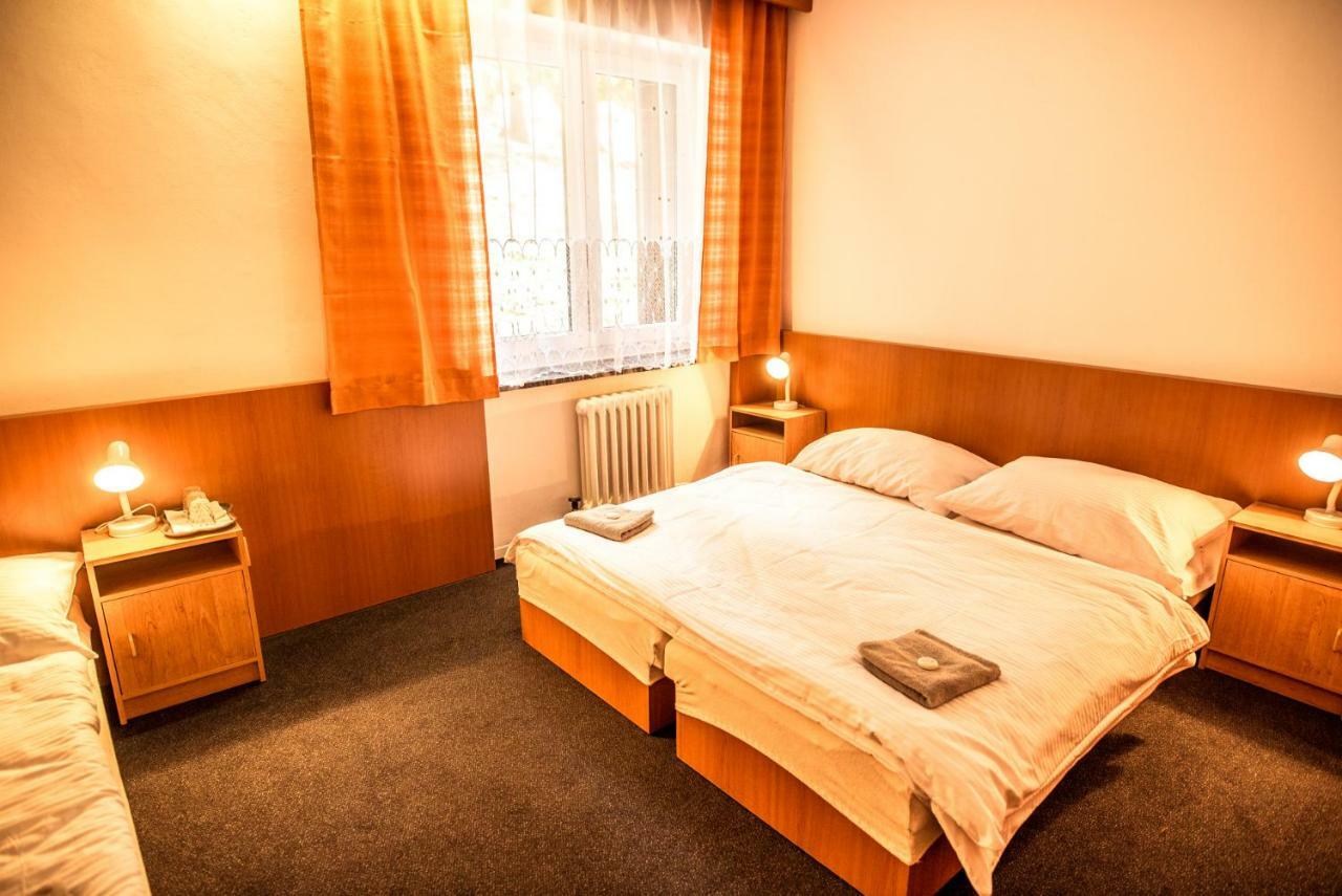 Horský hotel Kozubová Dolní Lomná Exterior foto
